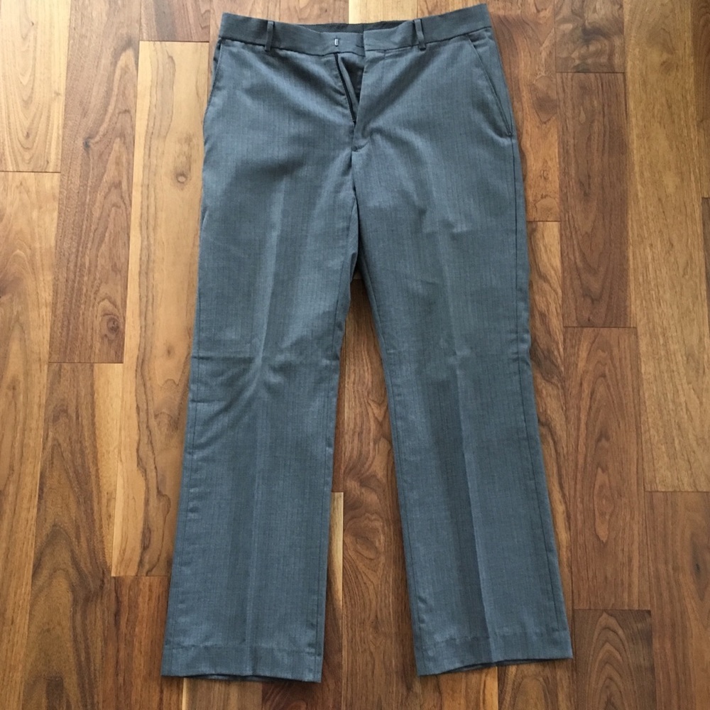 Banana Republic Tailored Fit. Grey Herringbone.